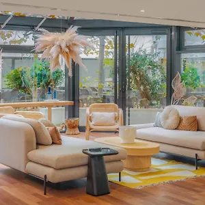 Hotel Mercure Gare Montparnasse Tgv ****