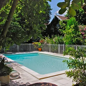 Le Fleuri 3*, Saint-Remy-de-Provence France